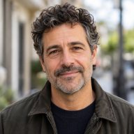 Retrato ilustrativo de Mariano G.; no representa al cliente